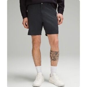 Lululemon Men's ABC Classic-fit short 9" WovenAir Obsidian size 31 EUC
